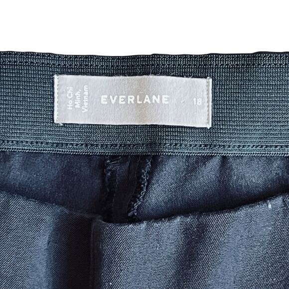 Everlane Women’s 18 Black High Rise Bi-Stretch Work Pant Stretch Ankle Size Zip - Picture 7 of 15